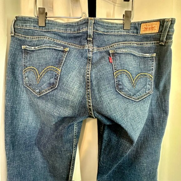 Levi’s 524 too super low bootcut jeans size 17 Medium Juniors - New without tag - Picture 4 of 10